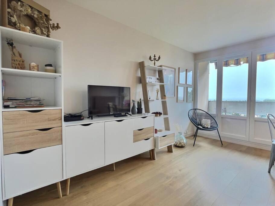 Apartamento "L'Horizon" De Miss.K Conciergerie Mâcon Exterior foto